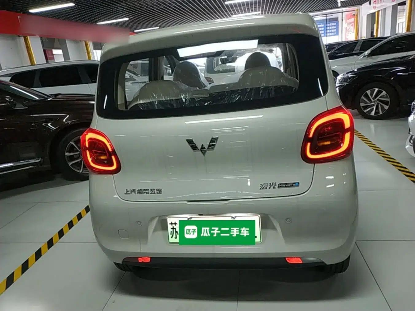 Wuling Hongguang MINIEV 2025 Four-Door Version Advanced Edition — миниатюра 5