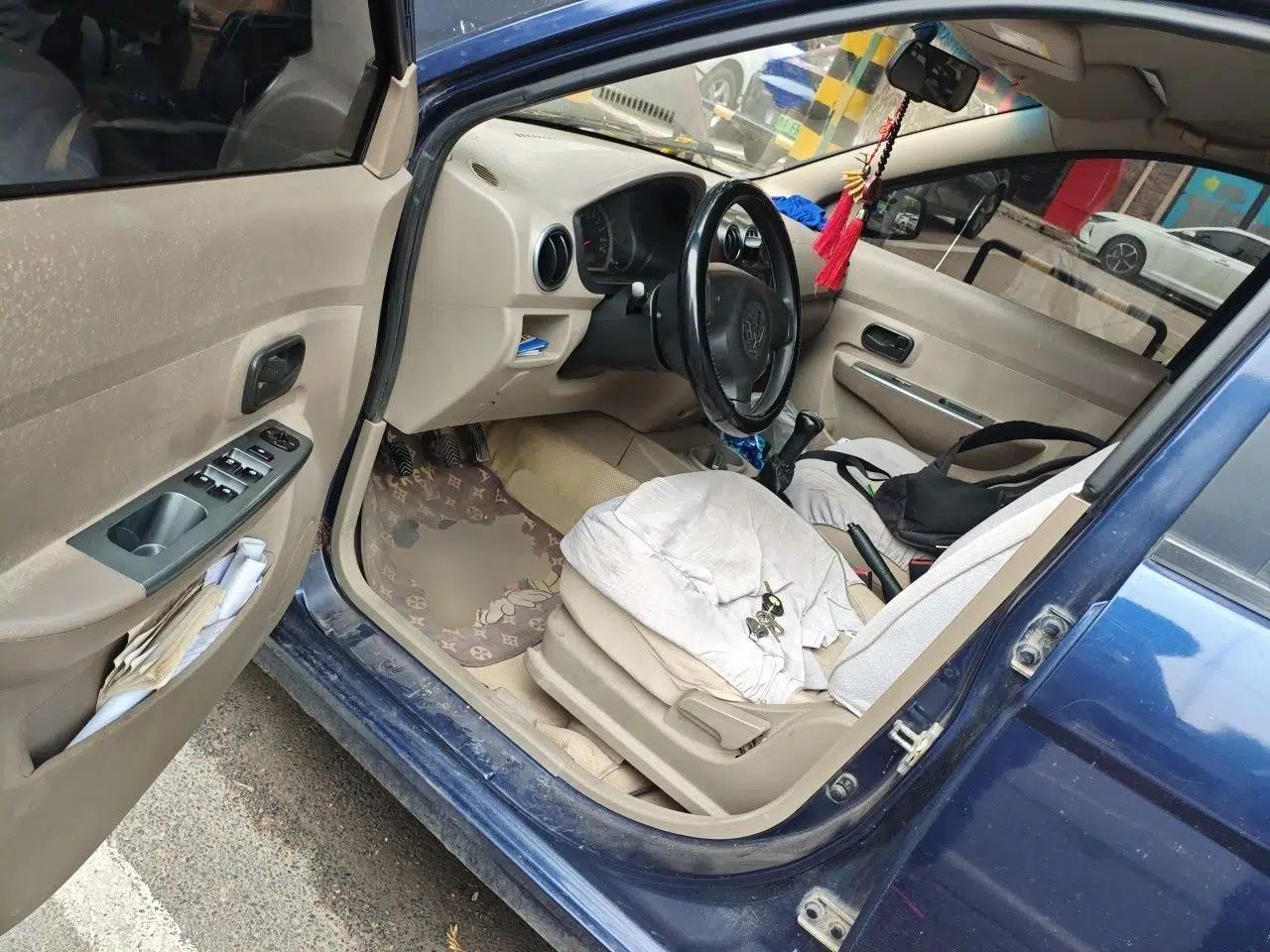 Wuling Hongguang 2010 1.2L Comfort Edition China IV — миниатюра 16