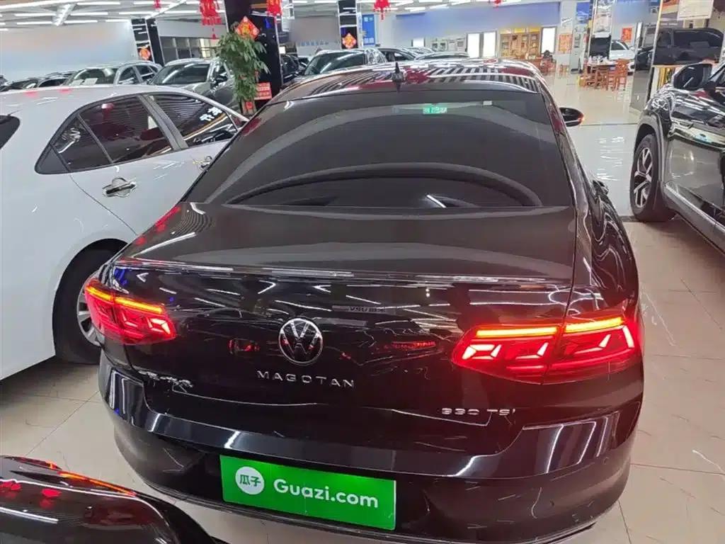 2024 Volkswagen Magotan 330TSI DSG Luxury Edition (2 Million Units Limited Edition) — миниатюра 6