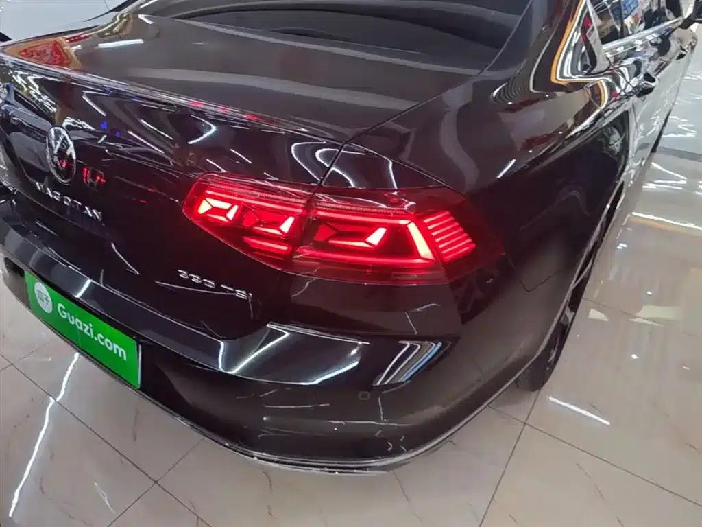 2024 Volkswagen Magotan 330TSI DSG Luxury Edition (2 Million Units Limited Edition) — миниатюра 8
