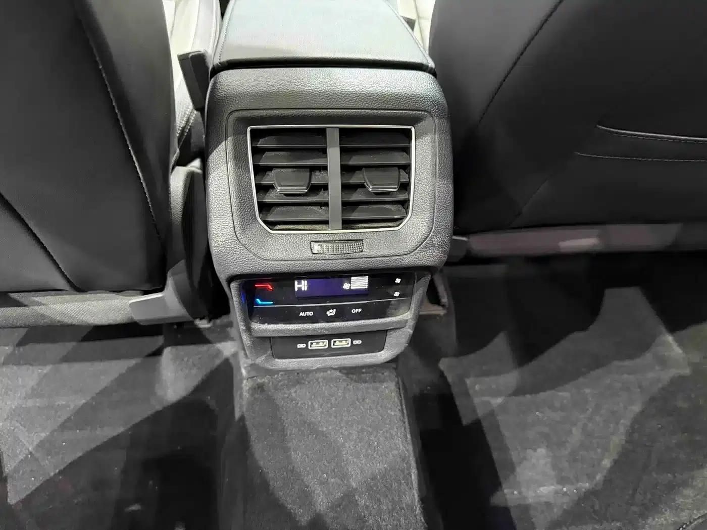 Tayron 2023 280TSI 2WD Luxury Plus Advanced Edition — миниатюра 11