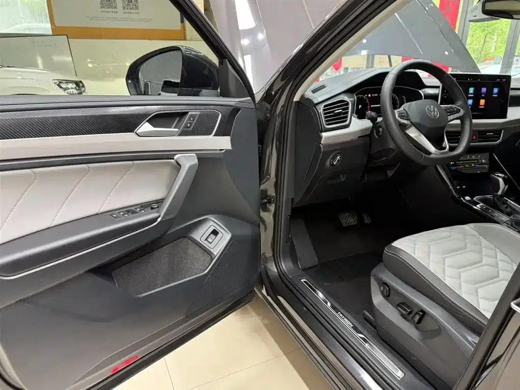 Tayron 2023 280TSI 2WD Luxury Plus Advanced Edition — миниатюра 8