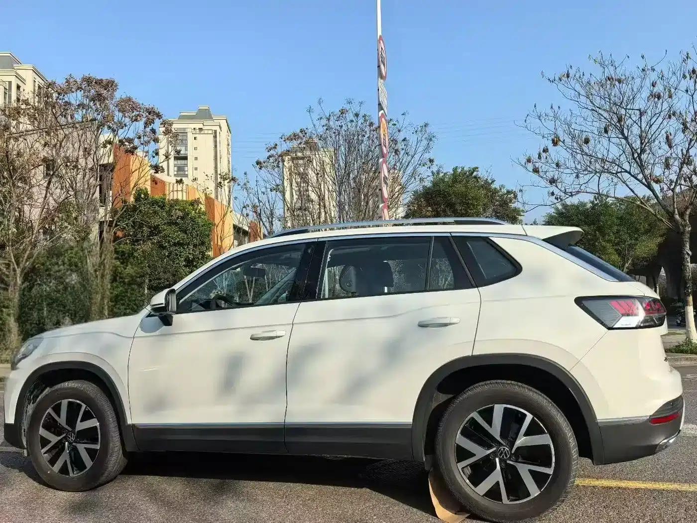 Tayron 2026 Model 30 Million Unit Selection Edition 300TSI — миниатюра 9