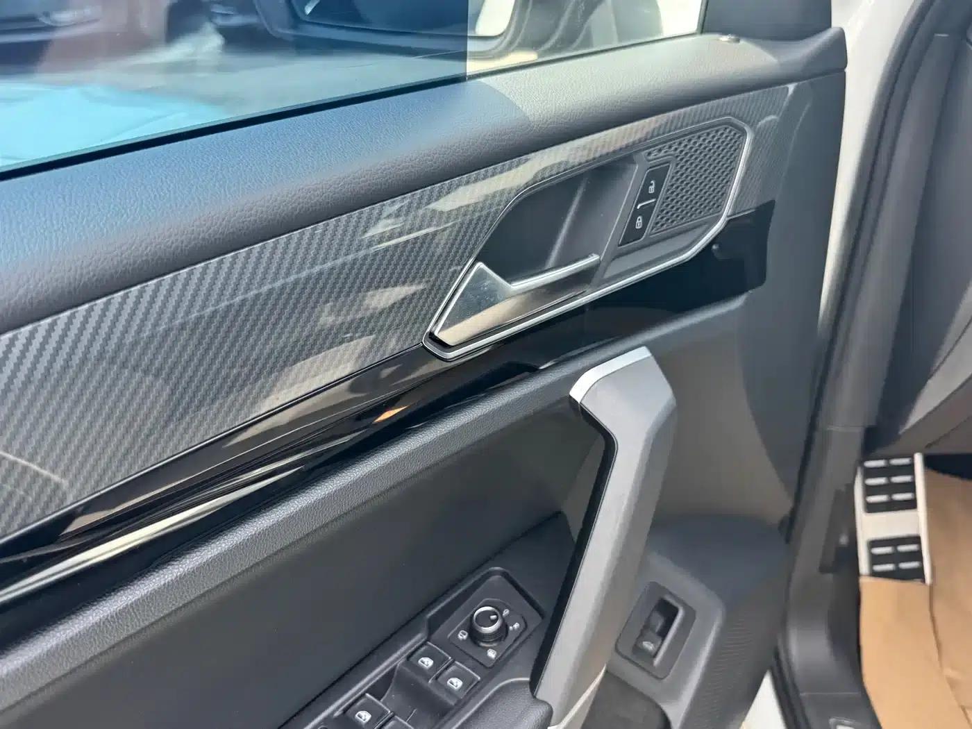 Tayron 2022 380TSI AWD R-Line Intelligent Edition — миниатюра 4