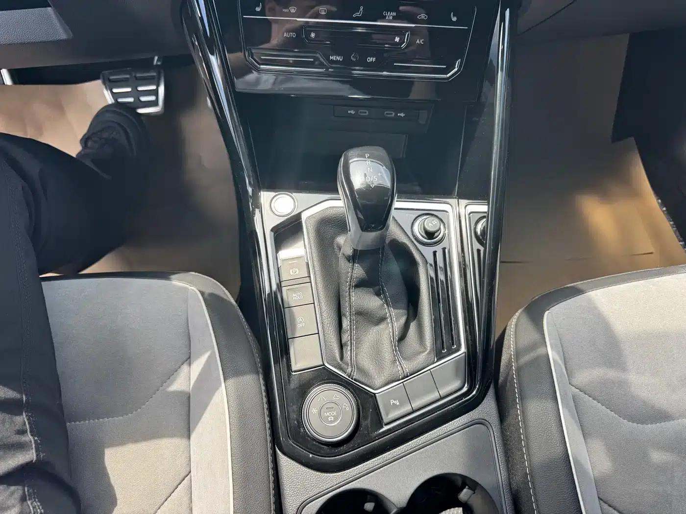 Tayron 2022 380TSI AWD R-Line Intelligent Edition — миниатюра 7