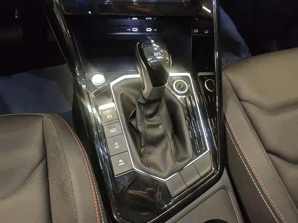 Tayron 2022 330TSI 2WD Luxury Intelligent Edition — миниатюра 14
