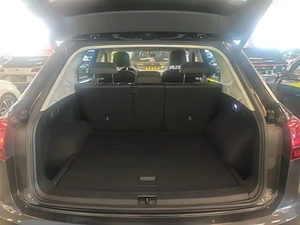 Tayron 2022 330TSI 2WD Luxury Intelligent Edition — миниатюра 19