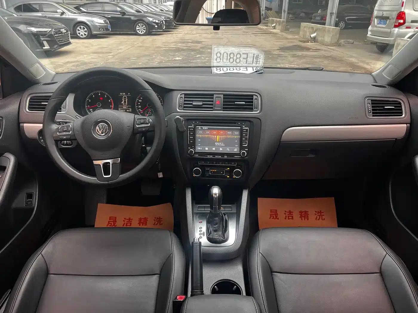 2014 Volkswagen Sagitar Facelift 1.4TSI Automatic Luxury — миниатюра 5