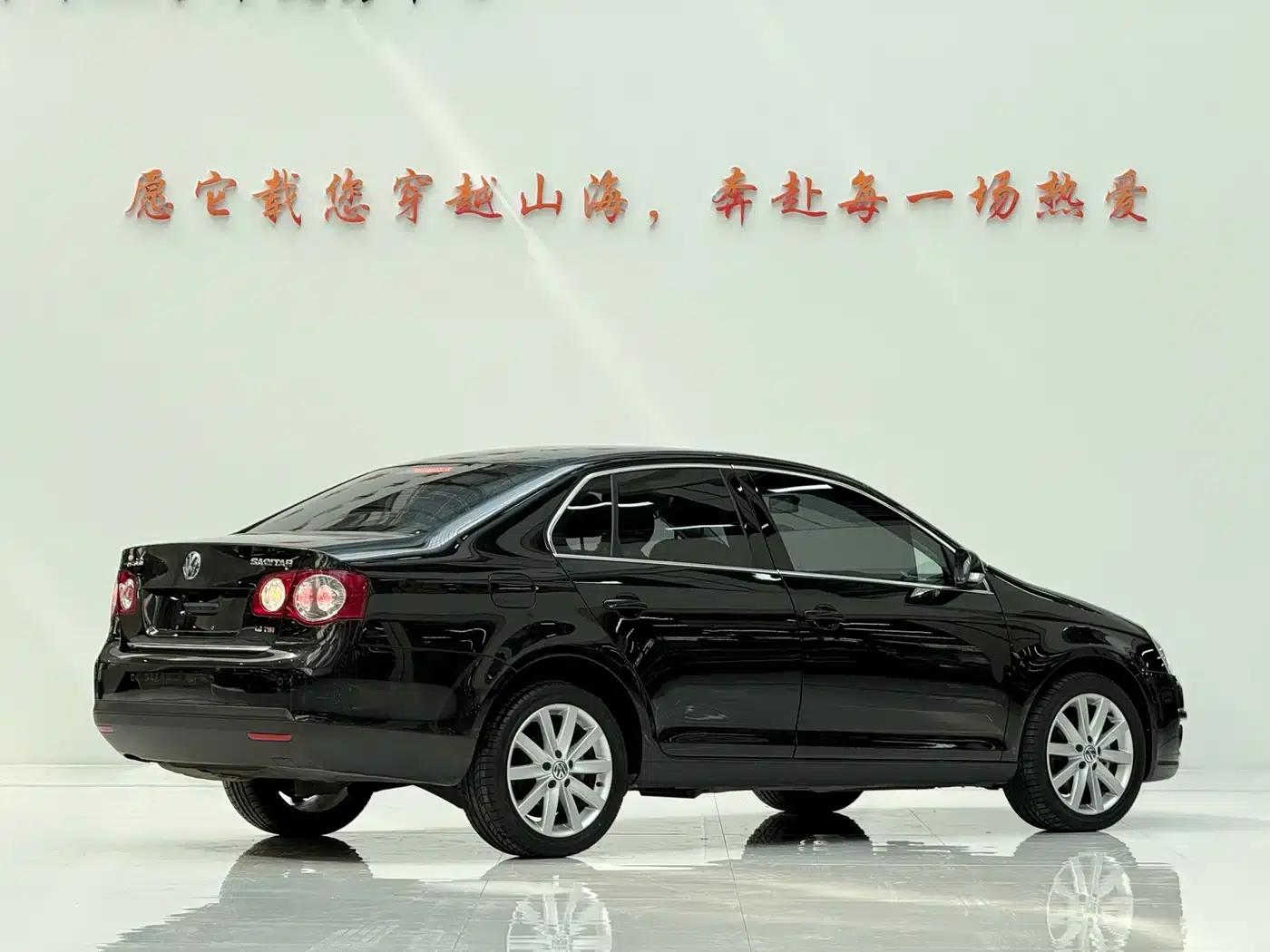 2010 Volkswagen Sagitar 1.8TSI Automatic Champion Edition — миниатюра 5