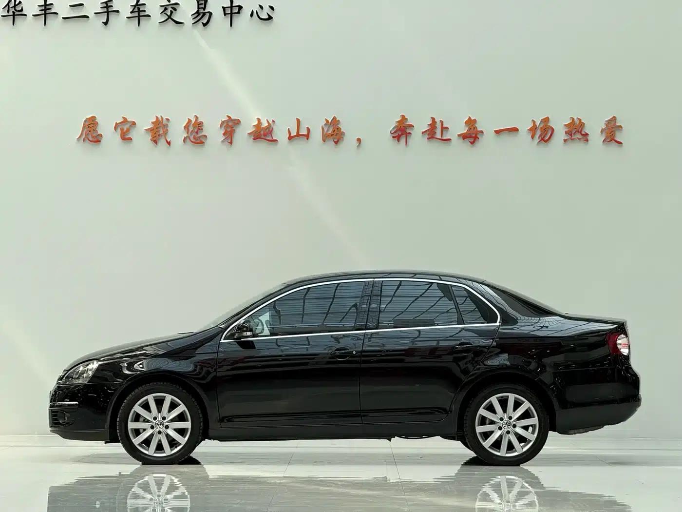 2010 Volkswagen Sagitar 1.8TSI Automatic Champion Edition — миниатюра 7