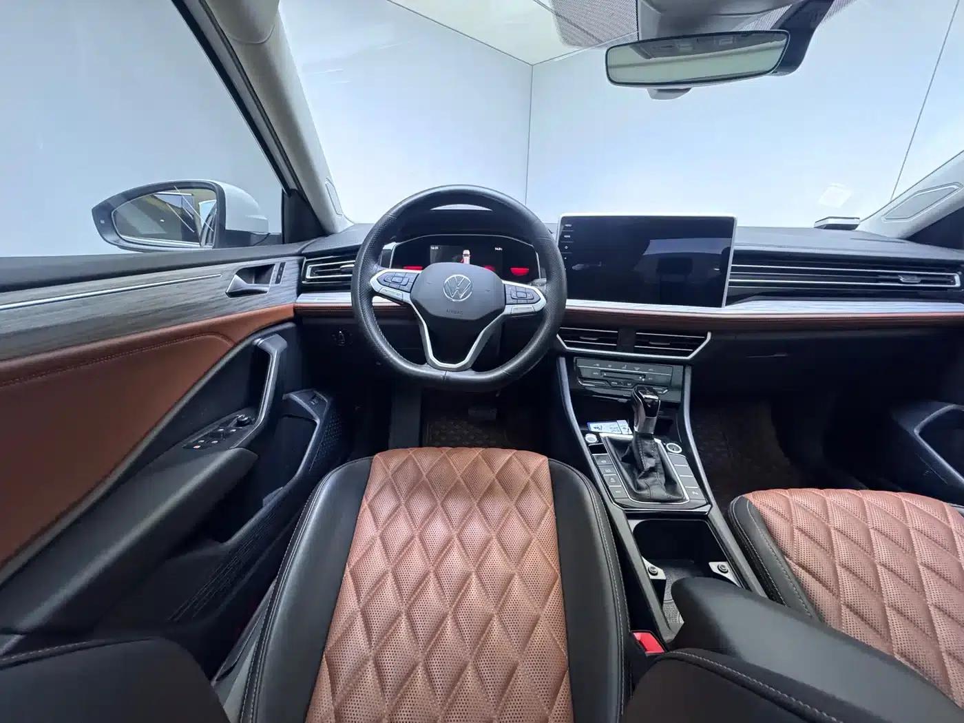 2023 Volkswagen Sagitar 280TSI DSG Super Edition — миниатюра 17