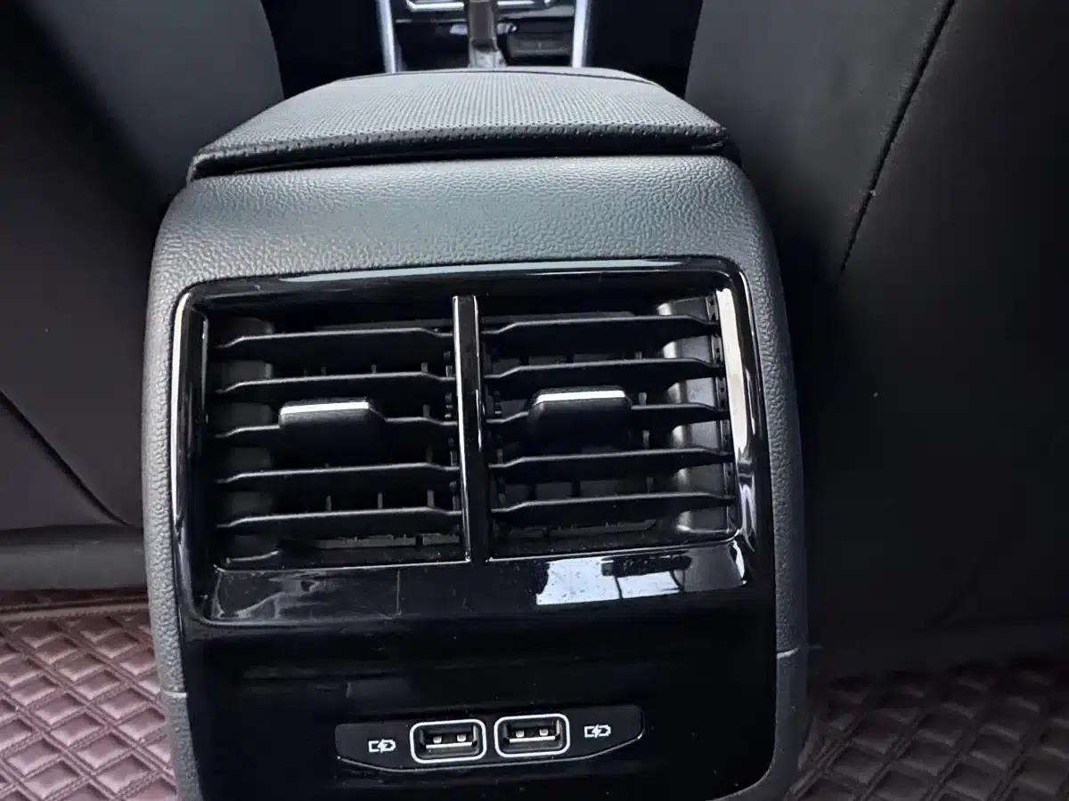 2023 Volkswagen Sagitar 280TSI DSG Super Edition — миниатюра 18