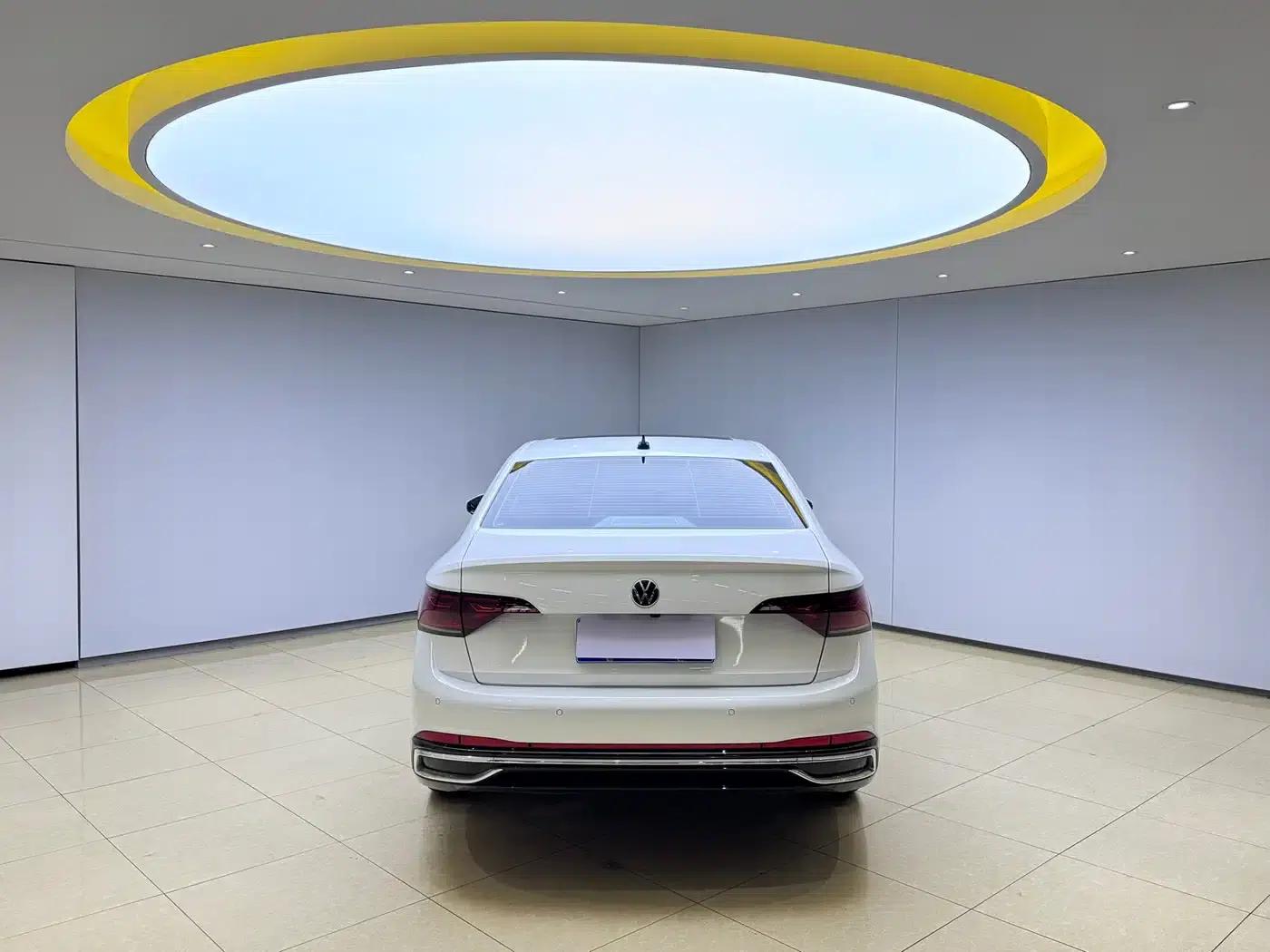 2023 Volkswagen Sagitar 280TSI DSG Super Edition — миниатюра 5