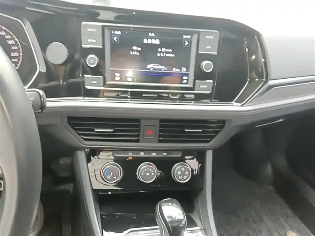2019 Volkswagen Sagitar 200TSI DSG Comfort Model (China VI Emission Standard) — миниатюра 6