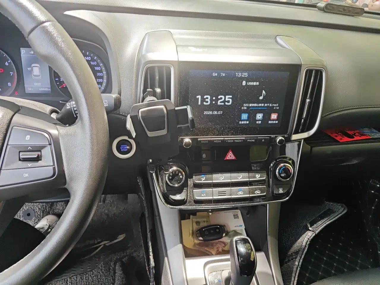 Hyundai ix35 2019 2.0L Automatic 2WD Zhiyong·Changxiang Edition China VI Standard — миниатюра 13