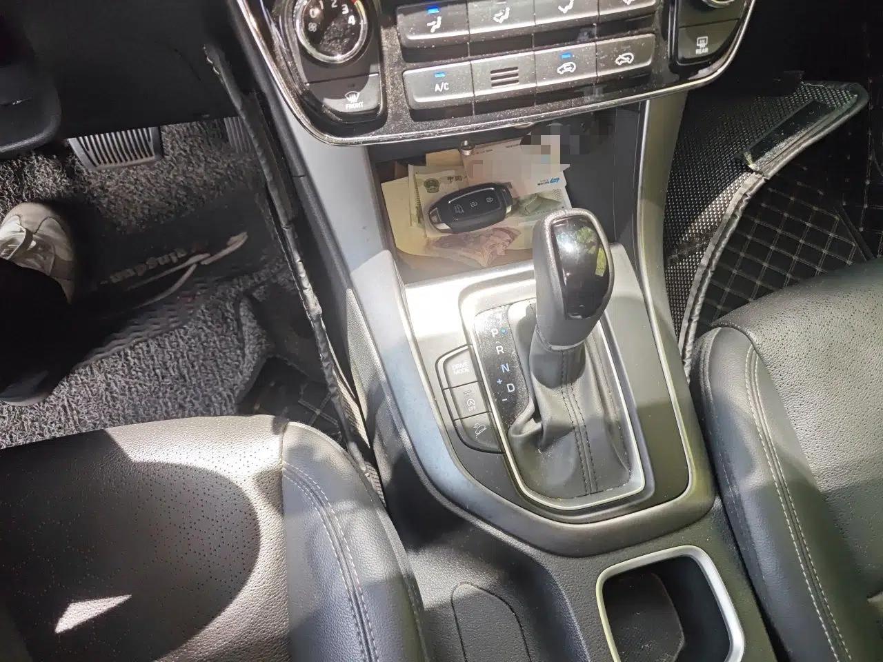 Hyundai ix35 2019 2.0L Automatic 2WD Zhiyong·Changxiang Edition China VI Standard — миниатюра 14