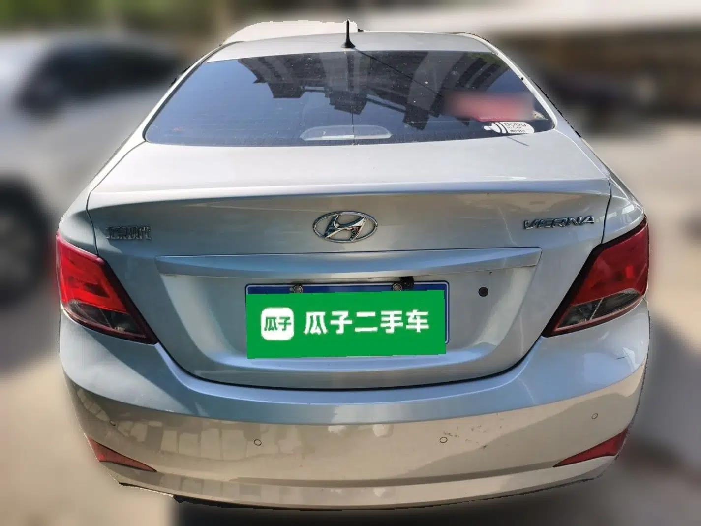 Hyundai Verna (older generation) 2014 1.4L Manual Smart GLS Trim — миниатюра 5