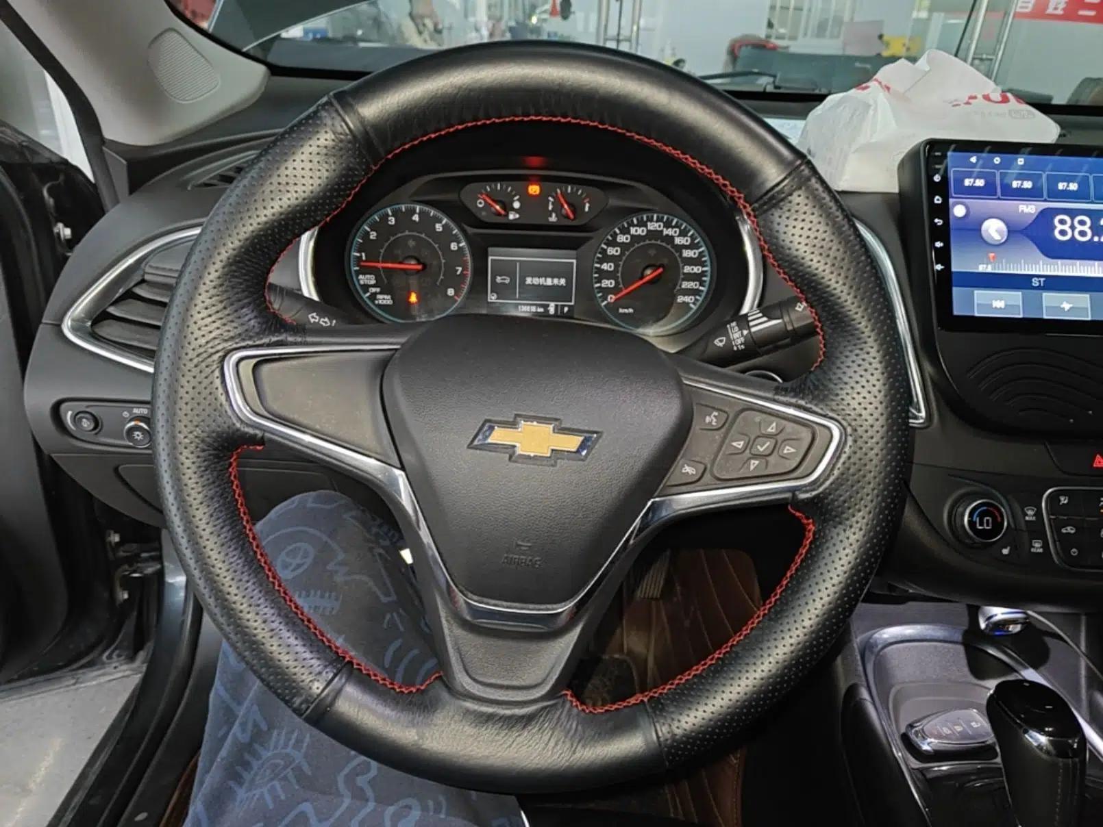 Chevrolet Malibu XL 2018 530T Automatic RuiChi Edition — миниатюра 13