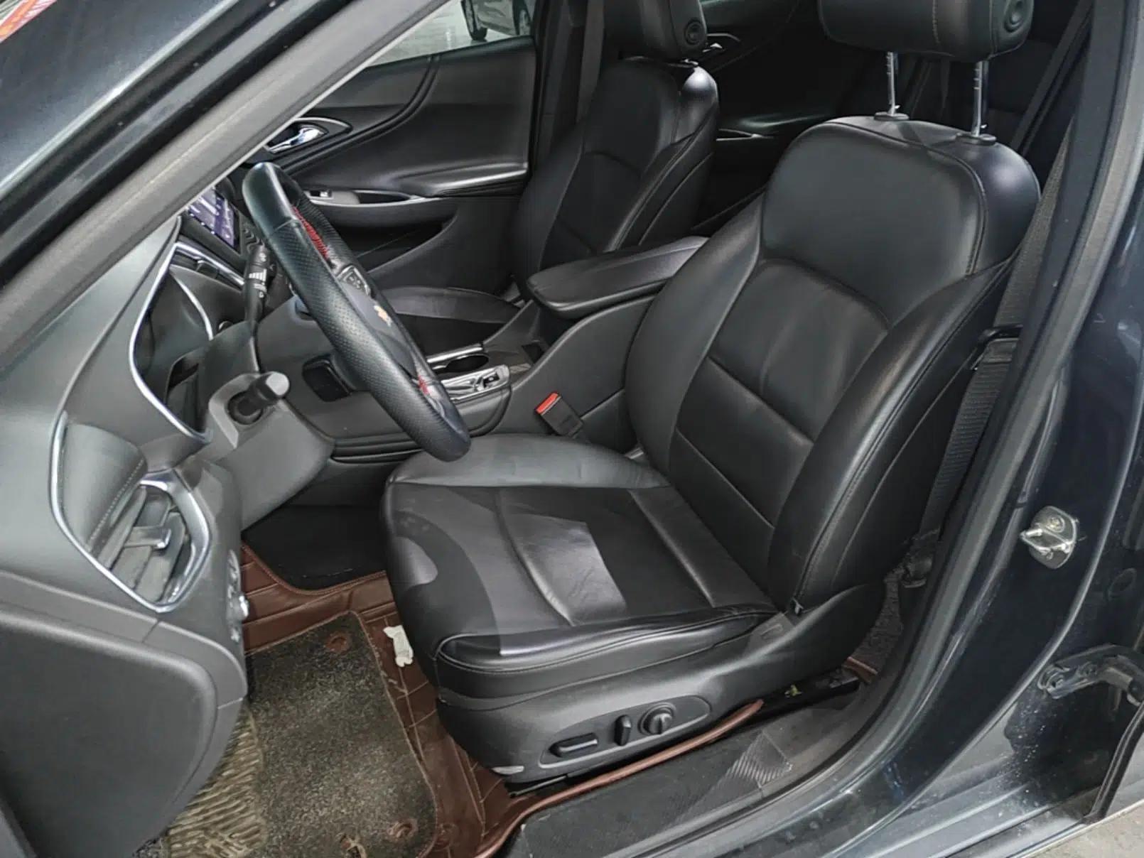Chevrolet Malibu XL 2018 530T Automatic RuiChi Edition — миниатюра 17