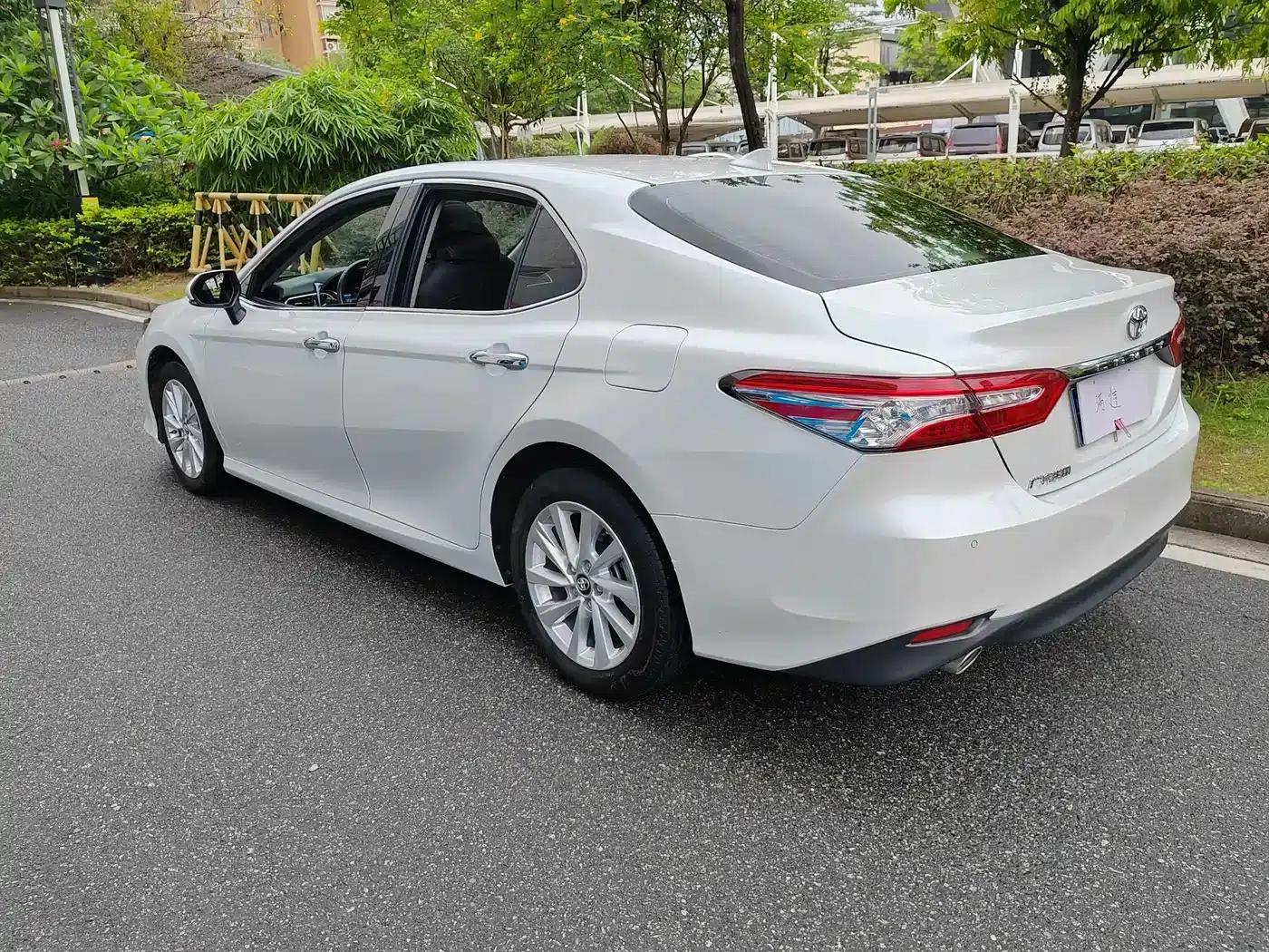 2023 Camry 2.0G Luxury Edition — миниатюра 4