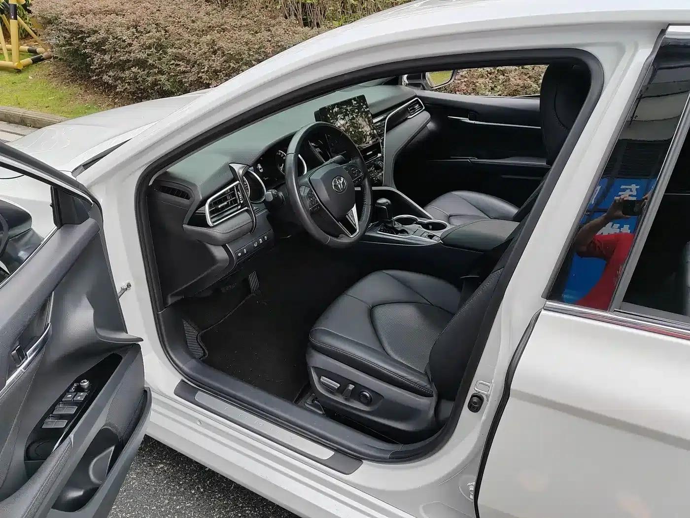 2023 Camry 2.0G Luxury Edition — миниатюра 8
