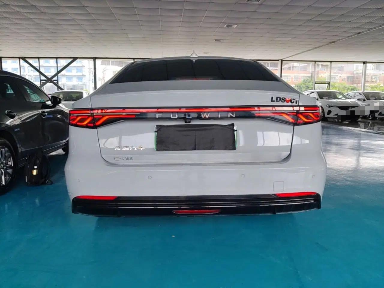 Chery Fengyun A8L 2025 1.5 TGDI 145 km Comfort Version — миниатюра 3