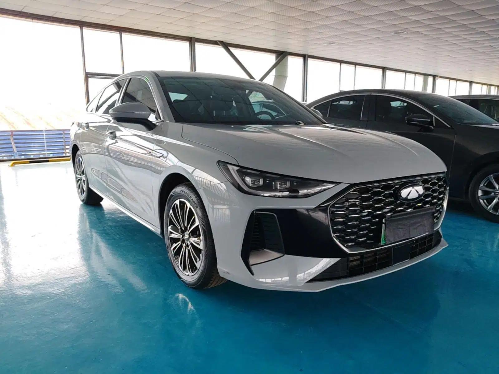 Chery Fengyun A8L 2025 1.5 TGDI 145 km Comfort Version — миниатюра 7