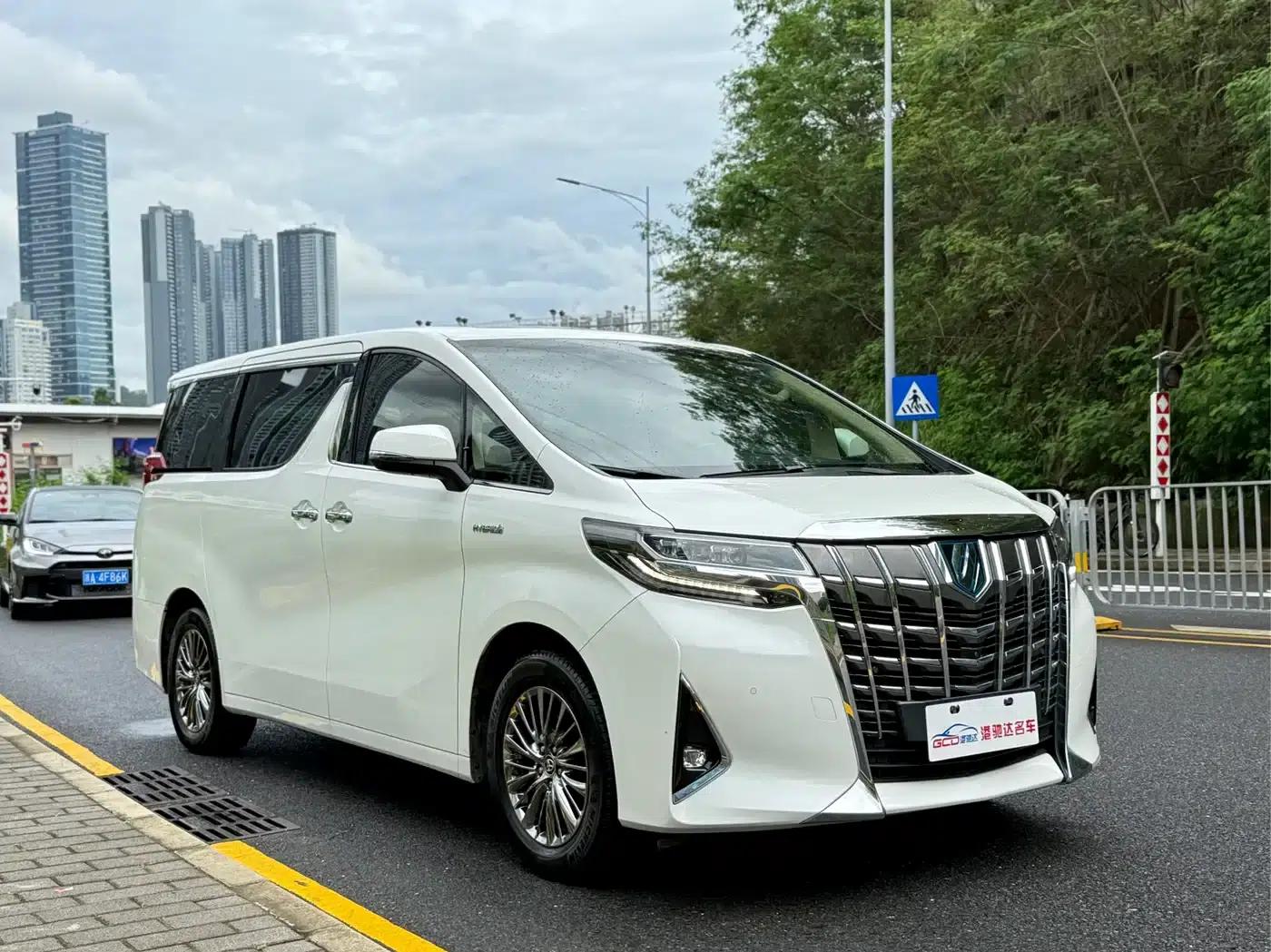 2020 Alphard Hybrid 2.5L Premium Edition — миниатюра 3