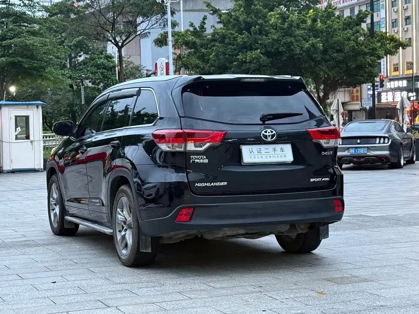 2018 Toyota Highlander 2.0T 4WD Premium Edition 7-seater (National V Emission Standard) — миниатюра 10
