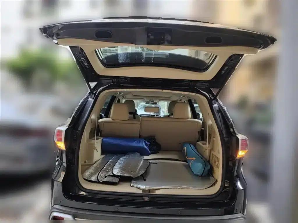 2015 Highlander 2.0T AWD Luxury 7-seater — миниатюра 10