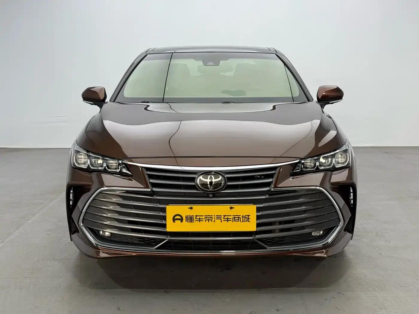 2019 Toyota Avalon 2.5L Touring Premium Edition (National V Emission Standard) — миниатюра 2