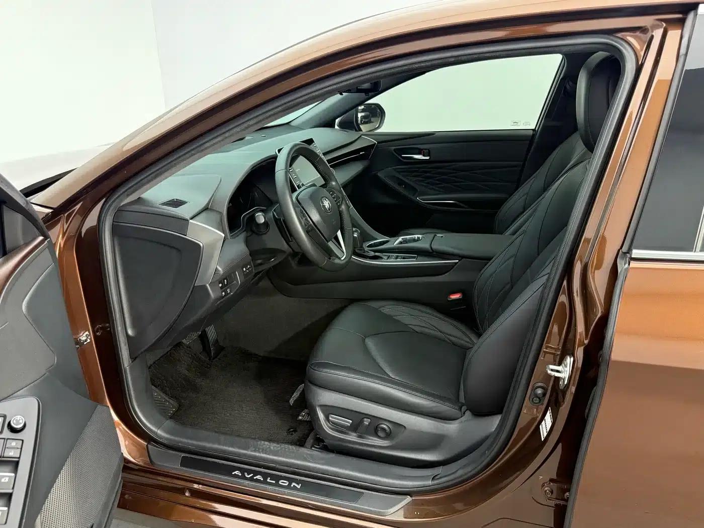 2019 Toyota Avalon 2.5L Touring Premium Edition (National V Emission Standard) — миниатюра 13