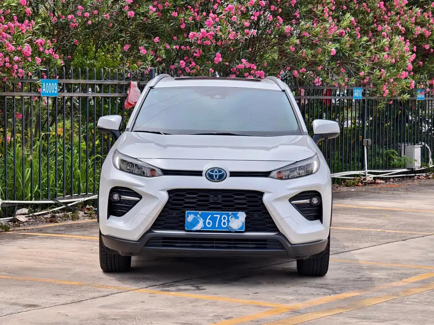 Highlander 2020 Hybrid 2.5L E-CVT AWD Luxury Edition — миниатюра 2