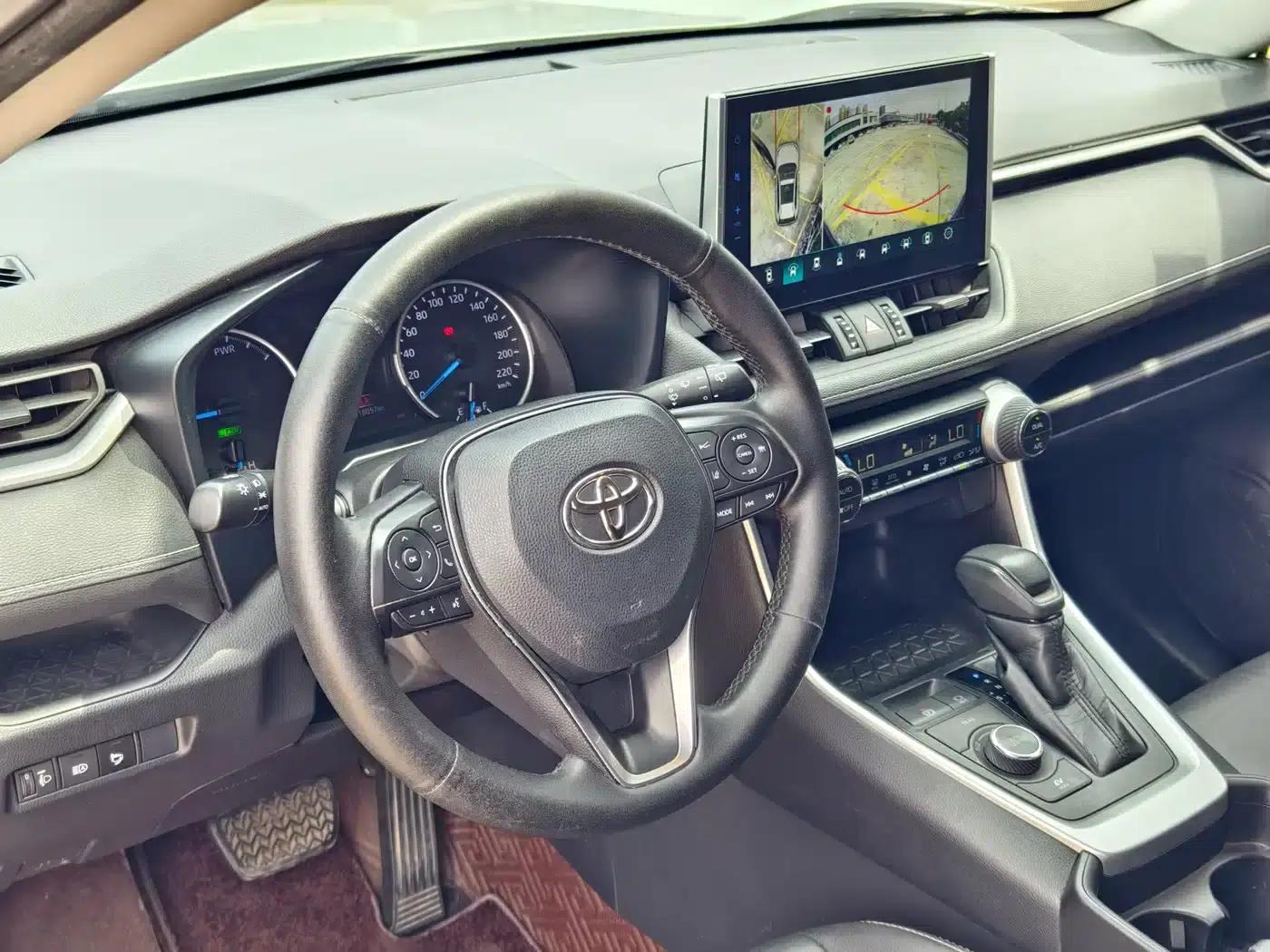 Highlander 2020 Hybrid 2.5L E-CVT AWD Luxury Edition — миниатюра 8