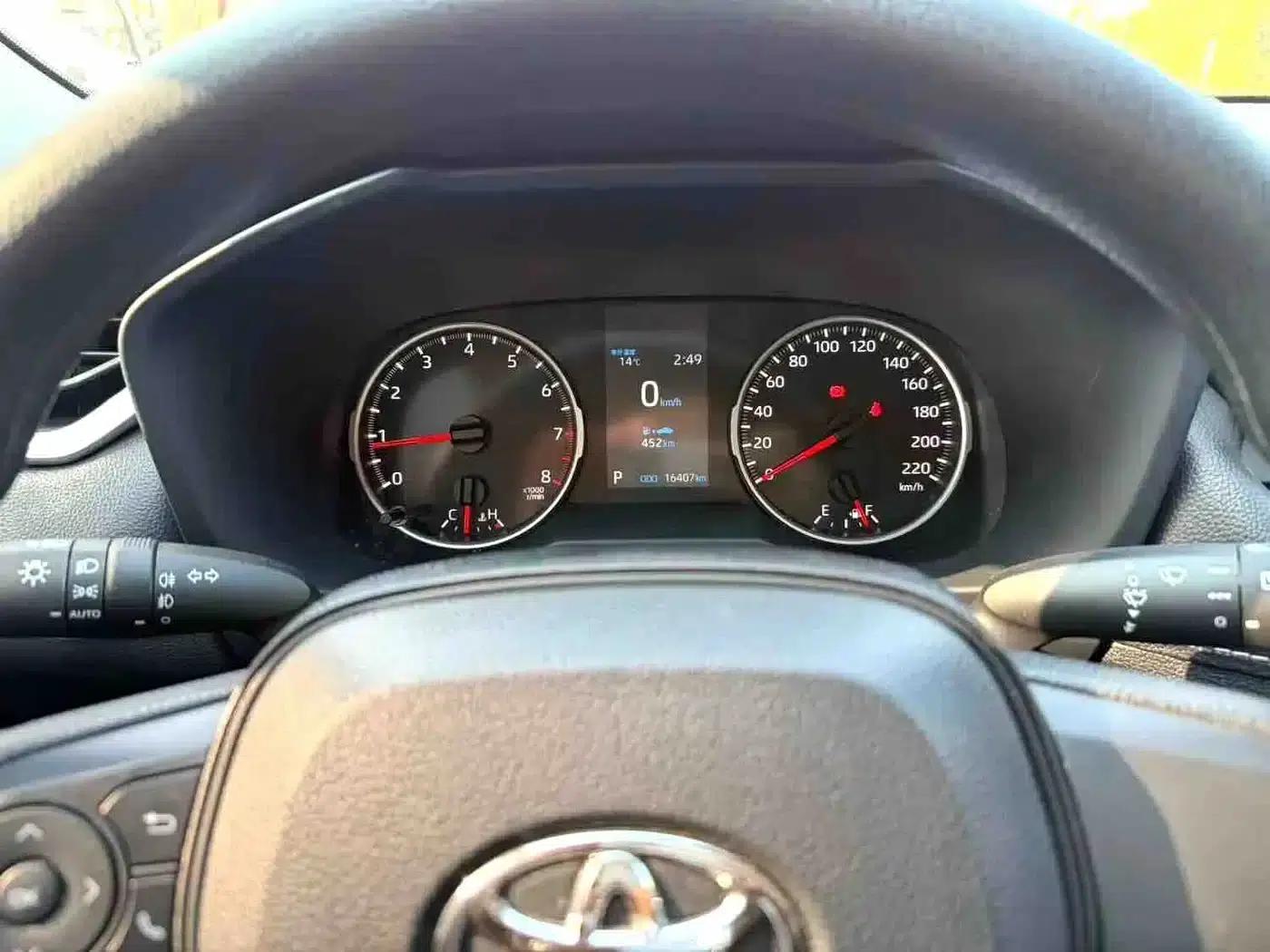 2023 Toyota Highlander 2.0L CVT 2WD Leading Edition — миниатюра 7