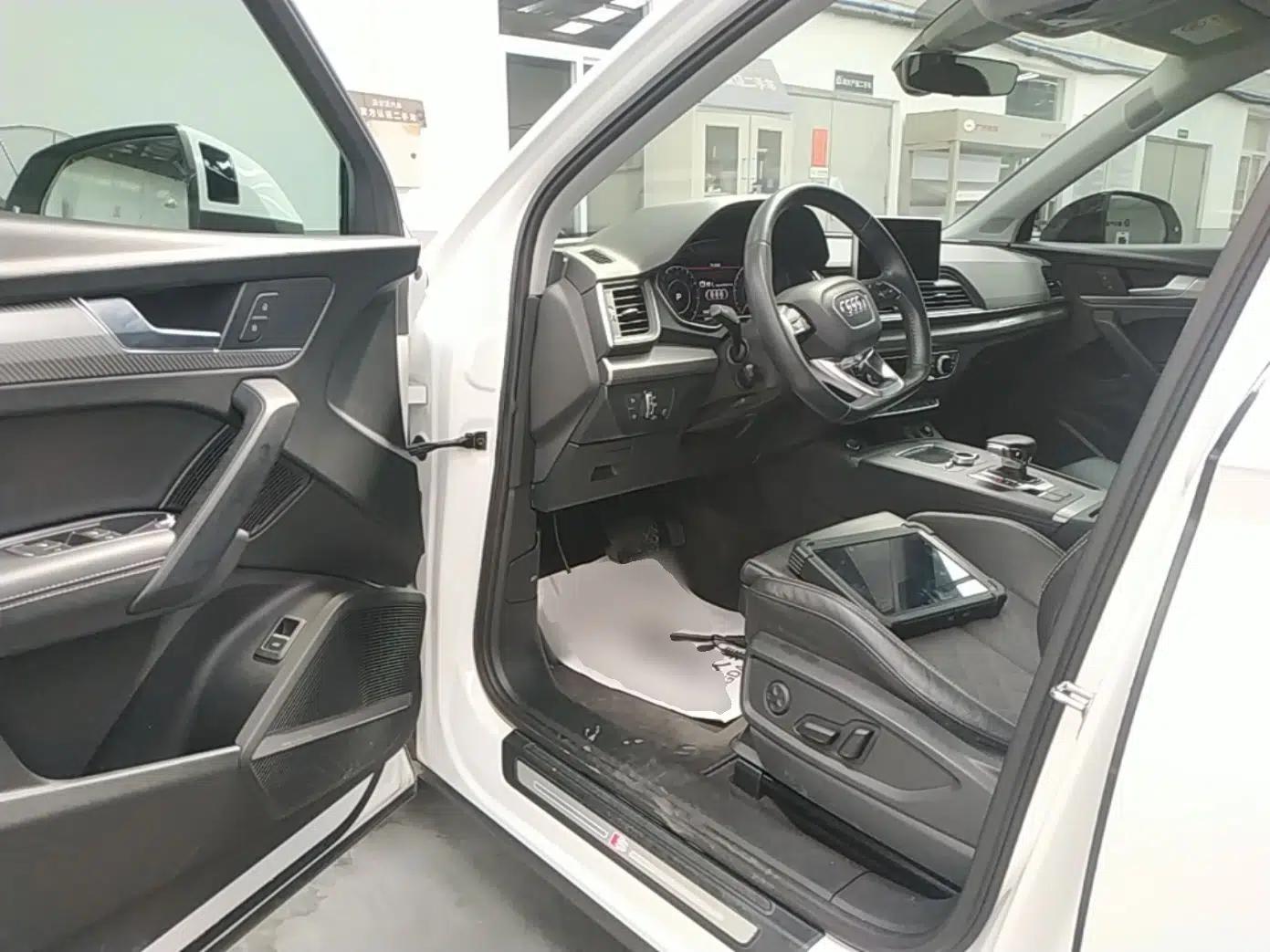 Audi Q5L 2018 45 TFSI Prestige Sporty Edition China VI — миниатюра 18