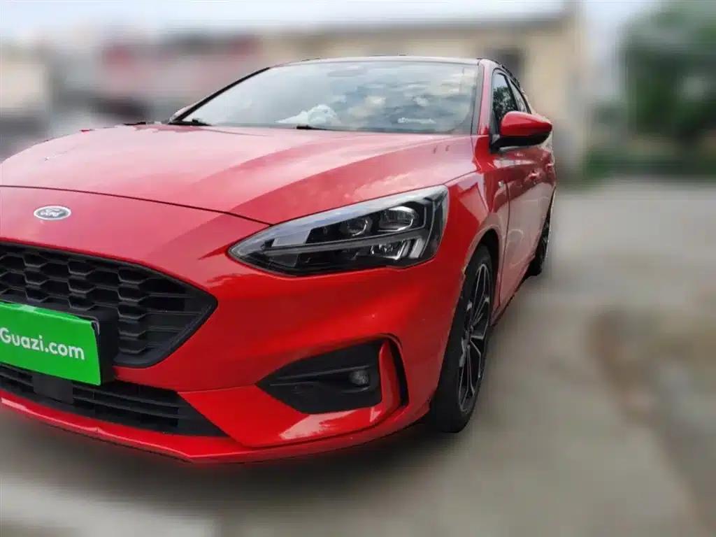 2021 Ford Focus Hatchback EcoBoost 180 Automatic ST Line — миниатюра 2