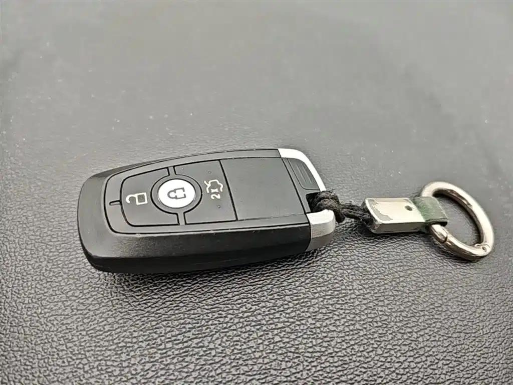 Ford Focus 2019 EcoBoost 125 Automatic Premium Edition — миниатюра 9