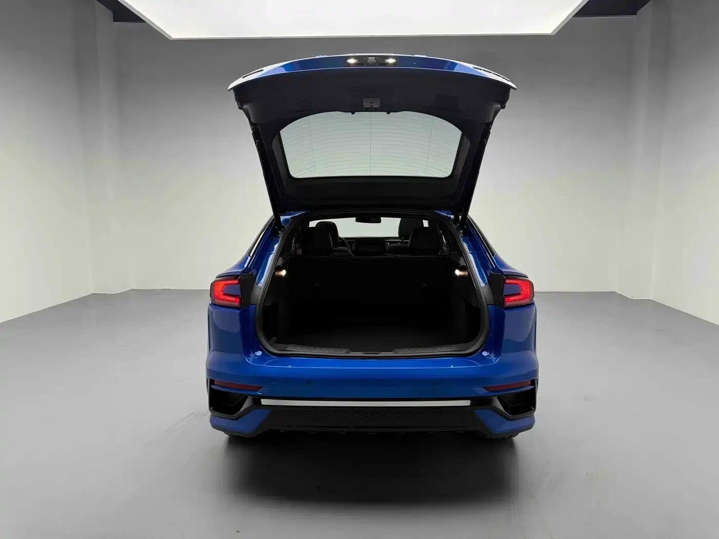 EVOS 2022 Facelift EcoBoost 245 ST-Line — миниатюра 4