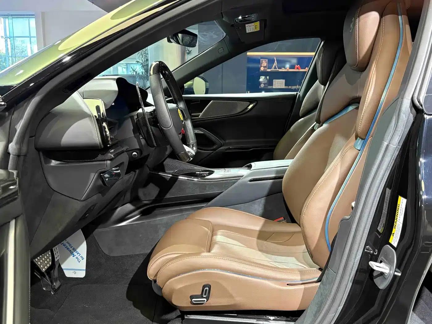 2023 Purosangue 6.5L V12 — миниатюра 12