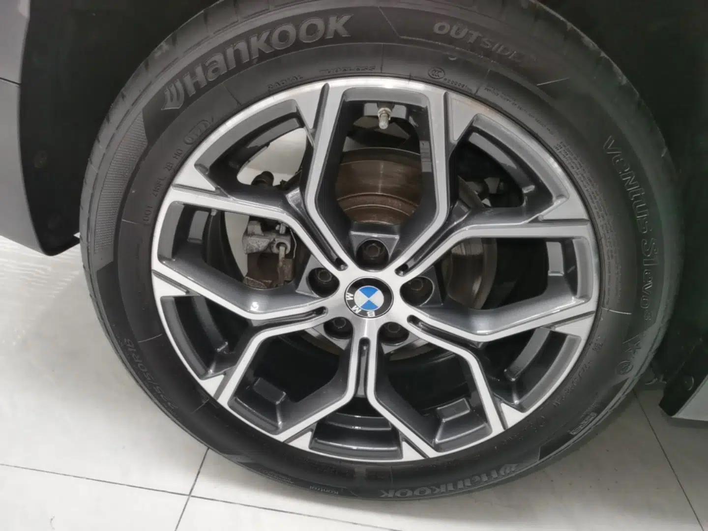 BMW X1 2022 sDrive25Li Leading Model — миниатюра 11