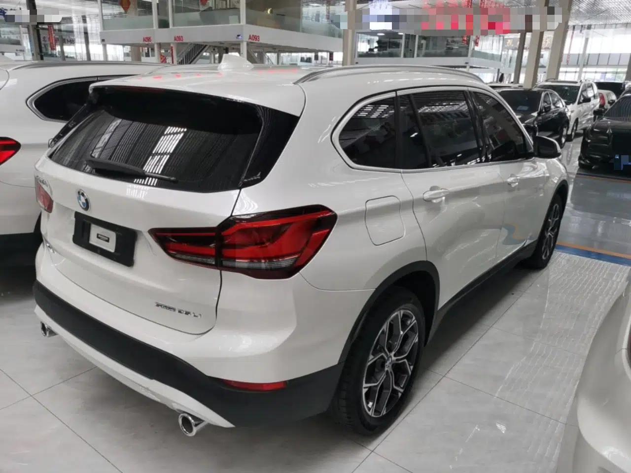 BMW X1 2022 sDrive25Li Leading Model — миниатюра 6