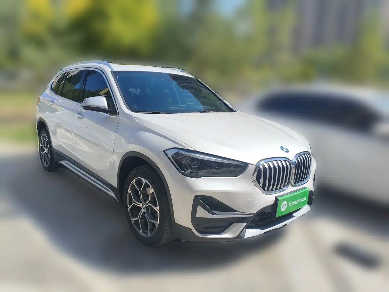 BMW X1 2021 sDrive20Li Premium Edition — миниатюра 3