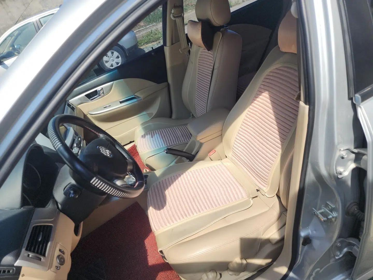 Buick Excelle 2013 1.5L Automatic Classic Model — миниатюра 15