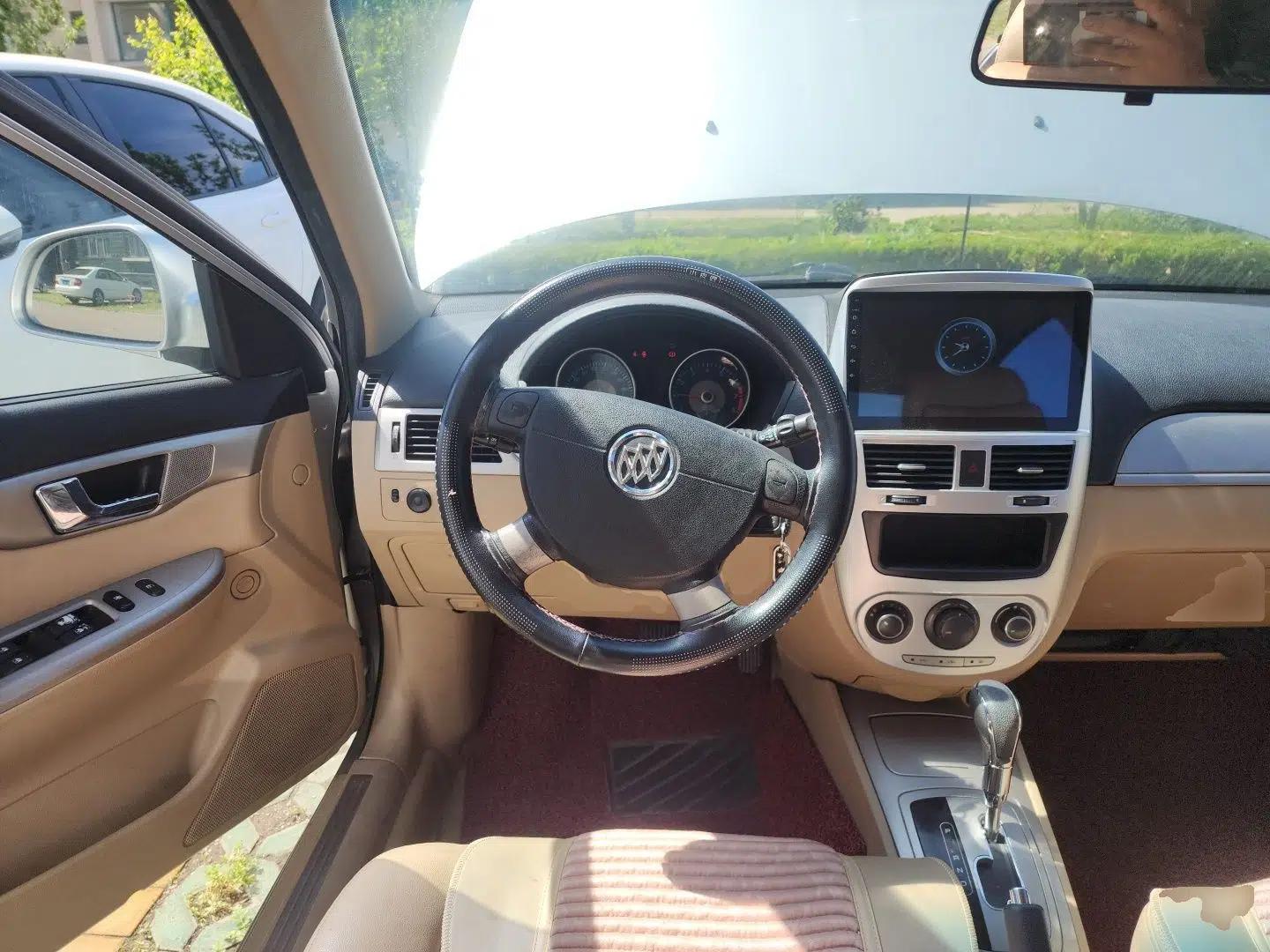 Buick Excelle 2013 1.5L Automatic Classic Model — миниатюра 10