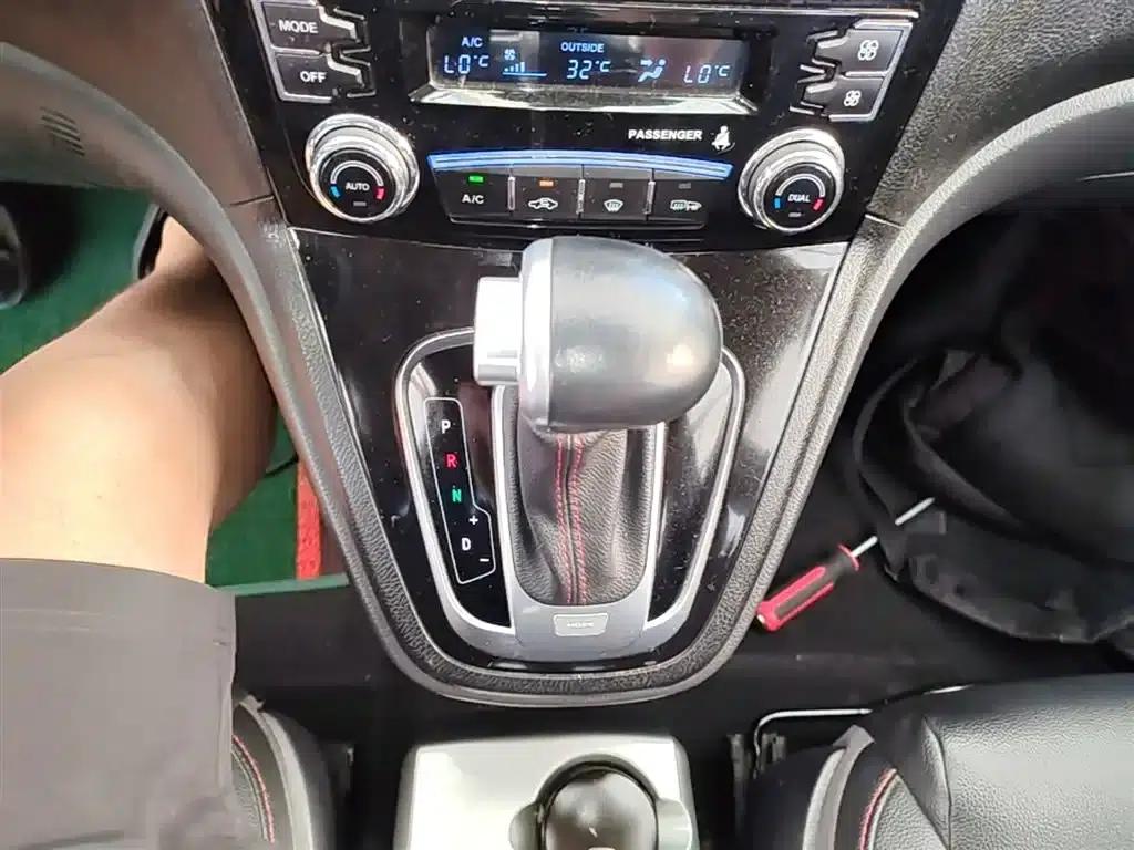 Haval H6 2017 Classic Edition 1.5T Automatic 2WD Elite — миниатюра 14