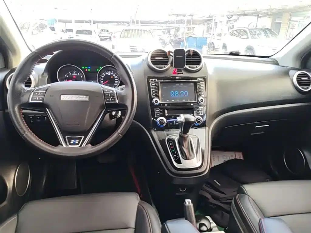 Haval H6 2017 Classic Edition 1.5T Automatic 2WD Elite — миниатюра 10