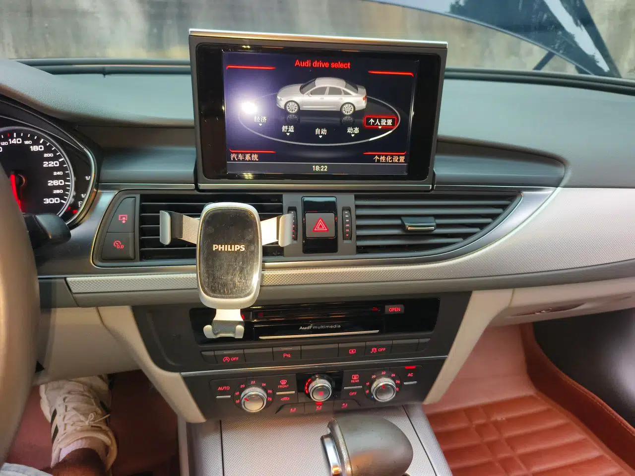 Audi A6L 2012 TFSI Standard Model — миниатюра 13