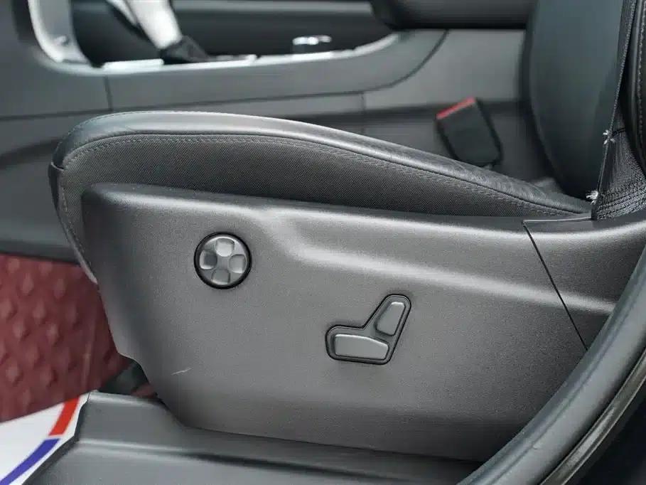 2020 Jeep Grand Cherokee (Imported) 3.0L Elite Navigation Edition — миниатюра 8
