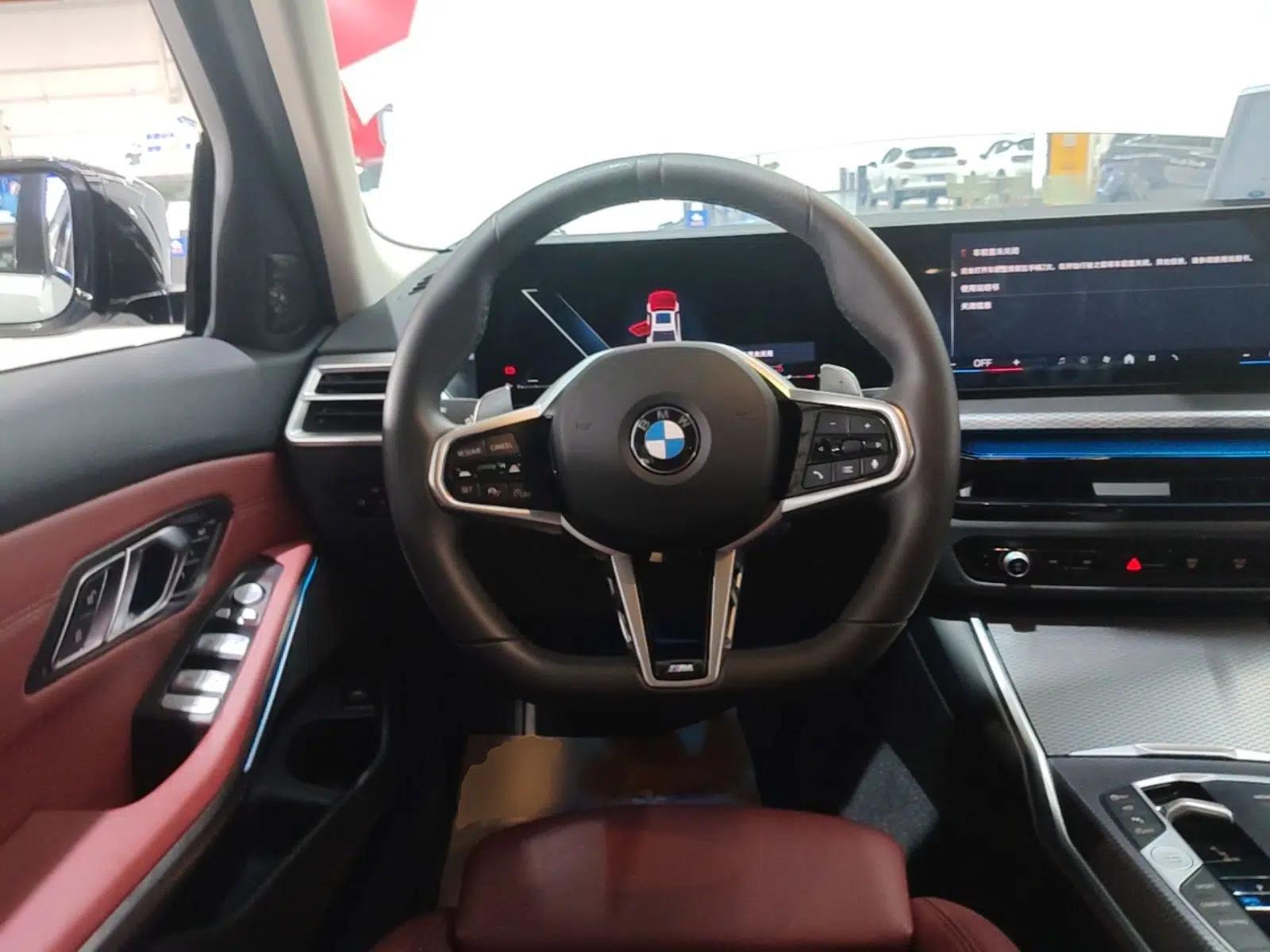 BMW 3 Series 2025 330Li M Sport Shadowline Package — миниатюра 13